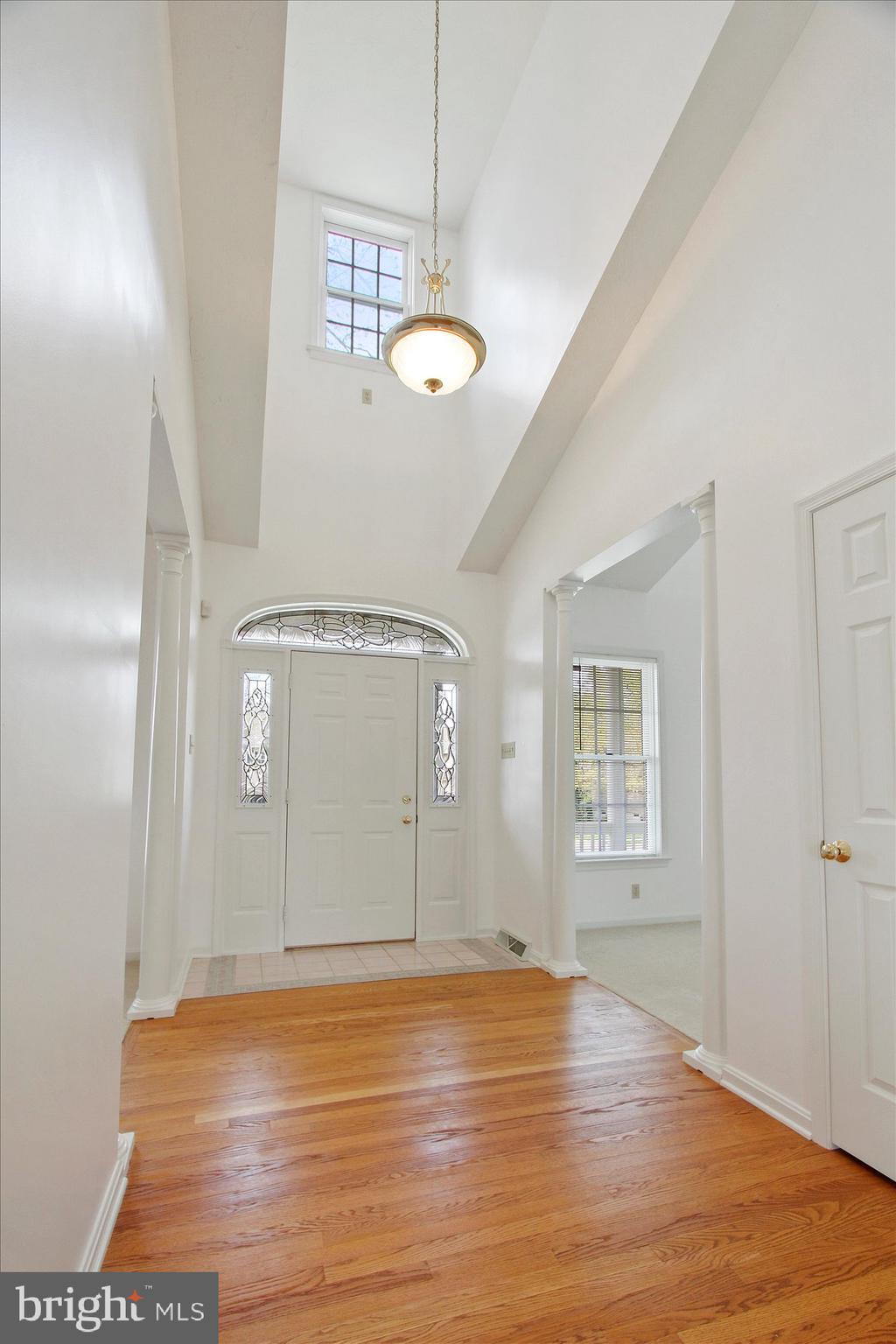 2950 Ridings Way York, PA 17408 - Photo 4 of 31 Gallery Image 4