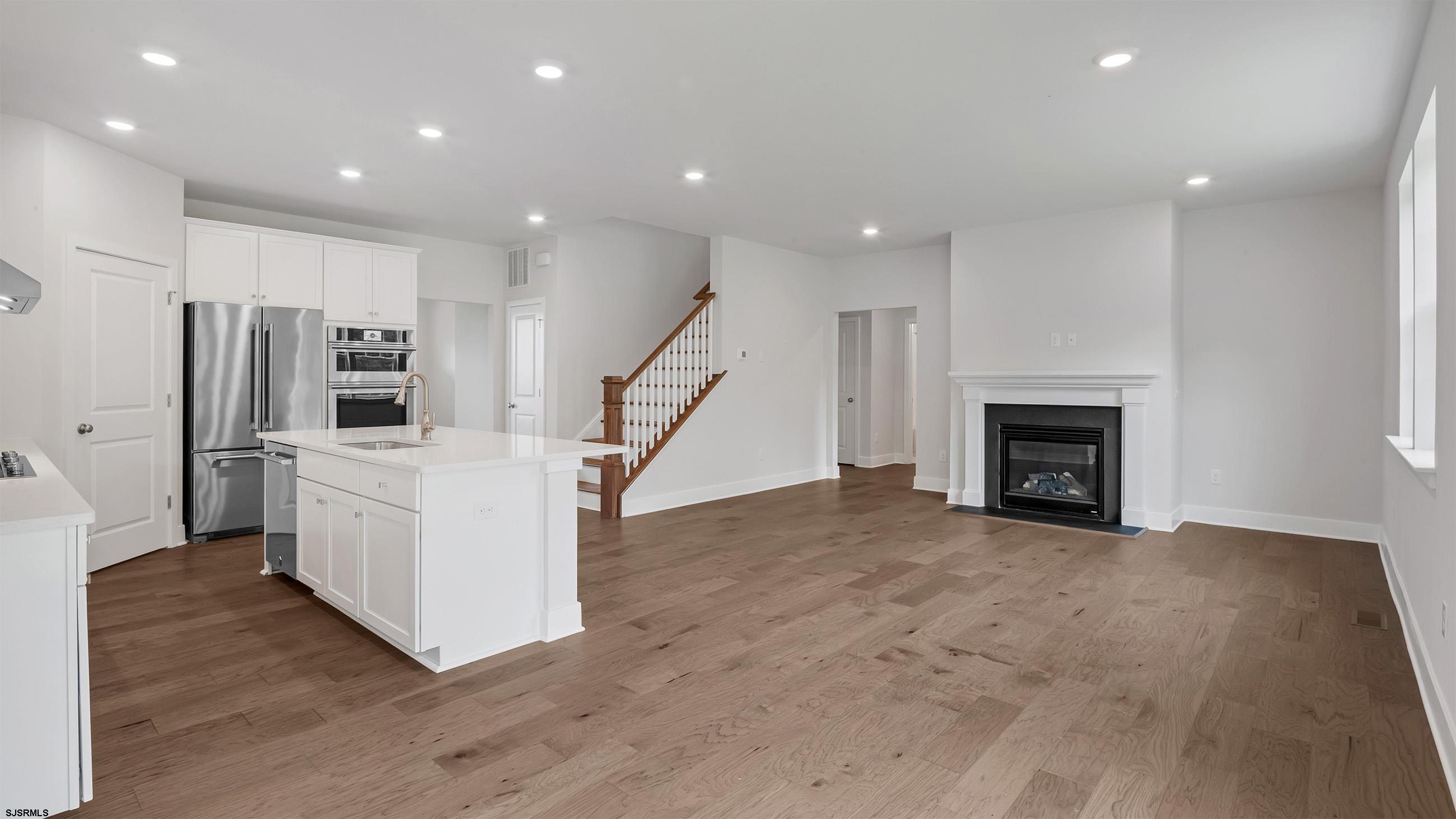 12 Henry Road Marmora, NJ 08223 - Photo 3 of 16