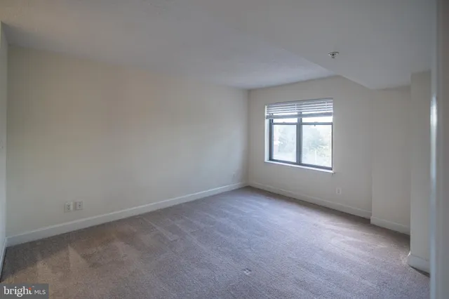 $585,000 | 3401 38th Street Northwest, Unit 316, Washington, DC 20016