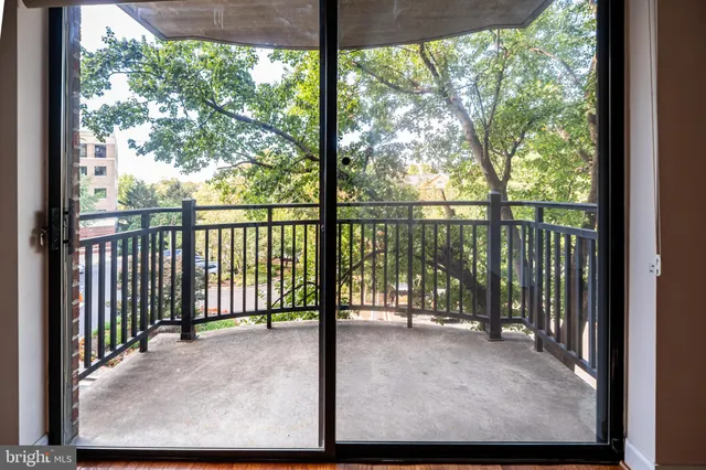 $585,000 | 3401 38th Street Northwest, Unit 316, Washington, DC 20016