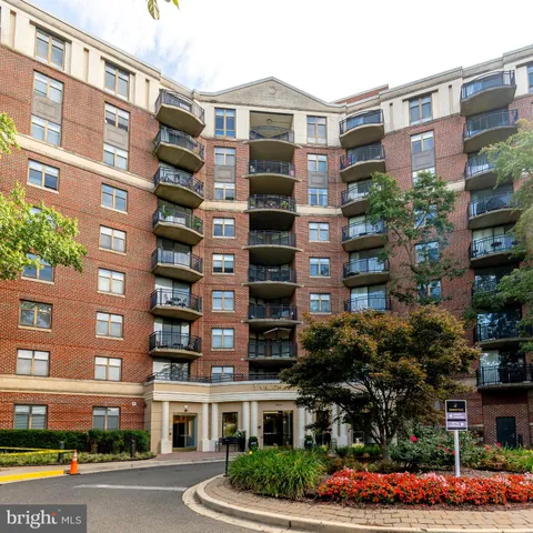 $585,000 | 3401 38th Street Northwest, Unit 316, Washington, DC 20016