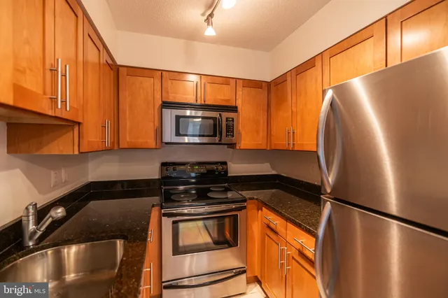 $585,000 | 3401 38th Street Northwest, Unit 316, Washington, DC 20016