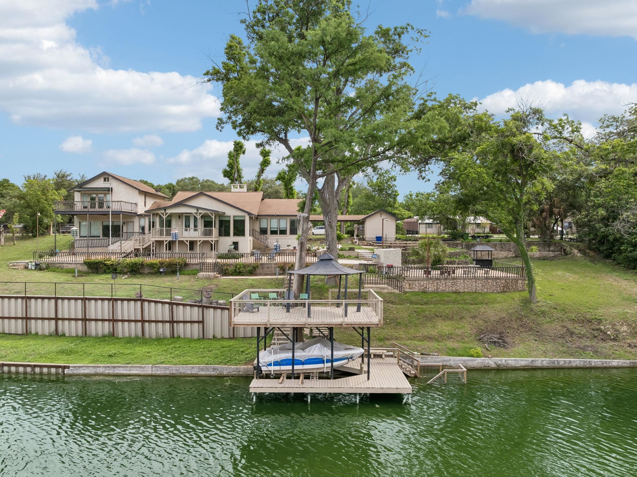 939 Reiley Road Seguin, TX 78155 - Photo 3 of 30
