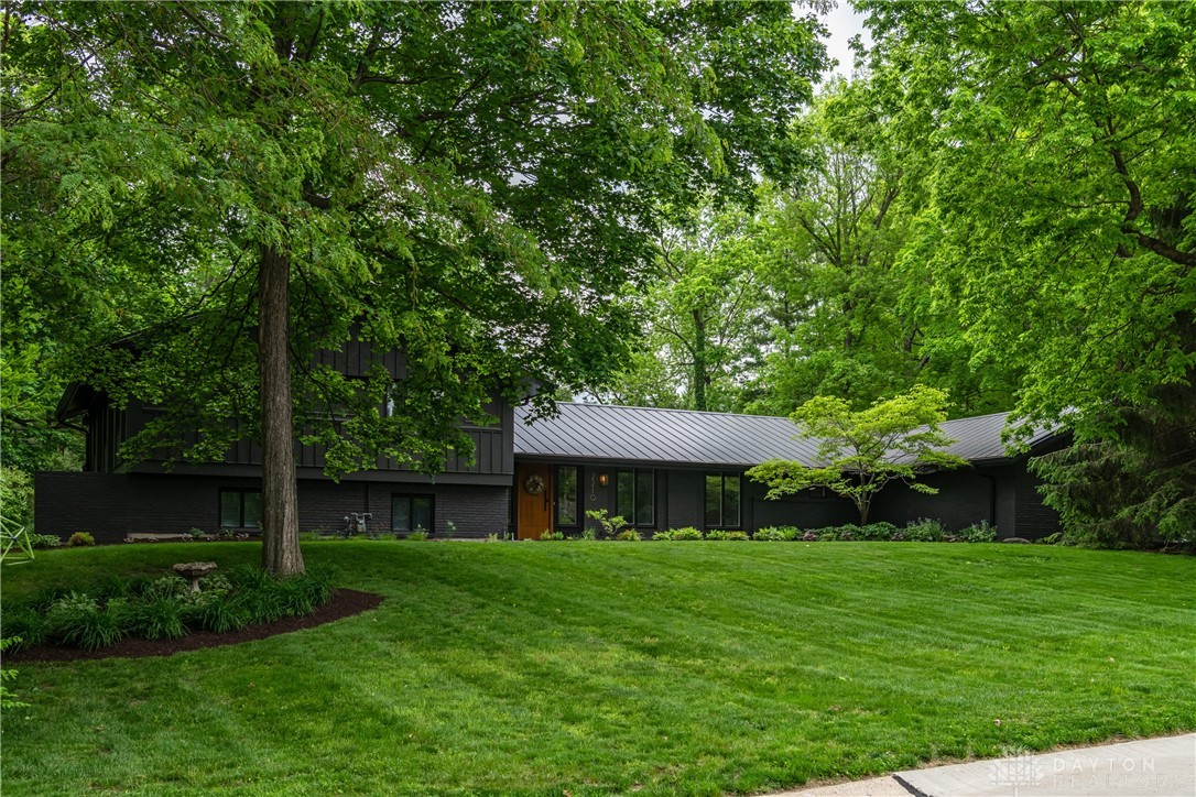 2210 Ridgeway Road Oakwood, OH 45419 - Photo 3 of 85