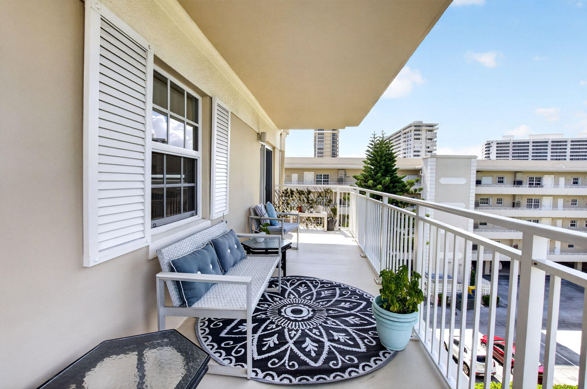 950 De Soto Road, Unit 5A Boca Raton, FL 33432 - Photo 50 of 98 49-web-or-mls-DSC_8456