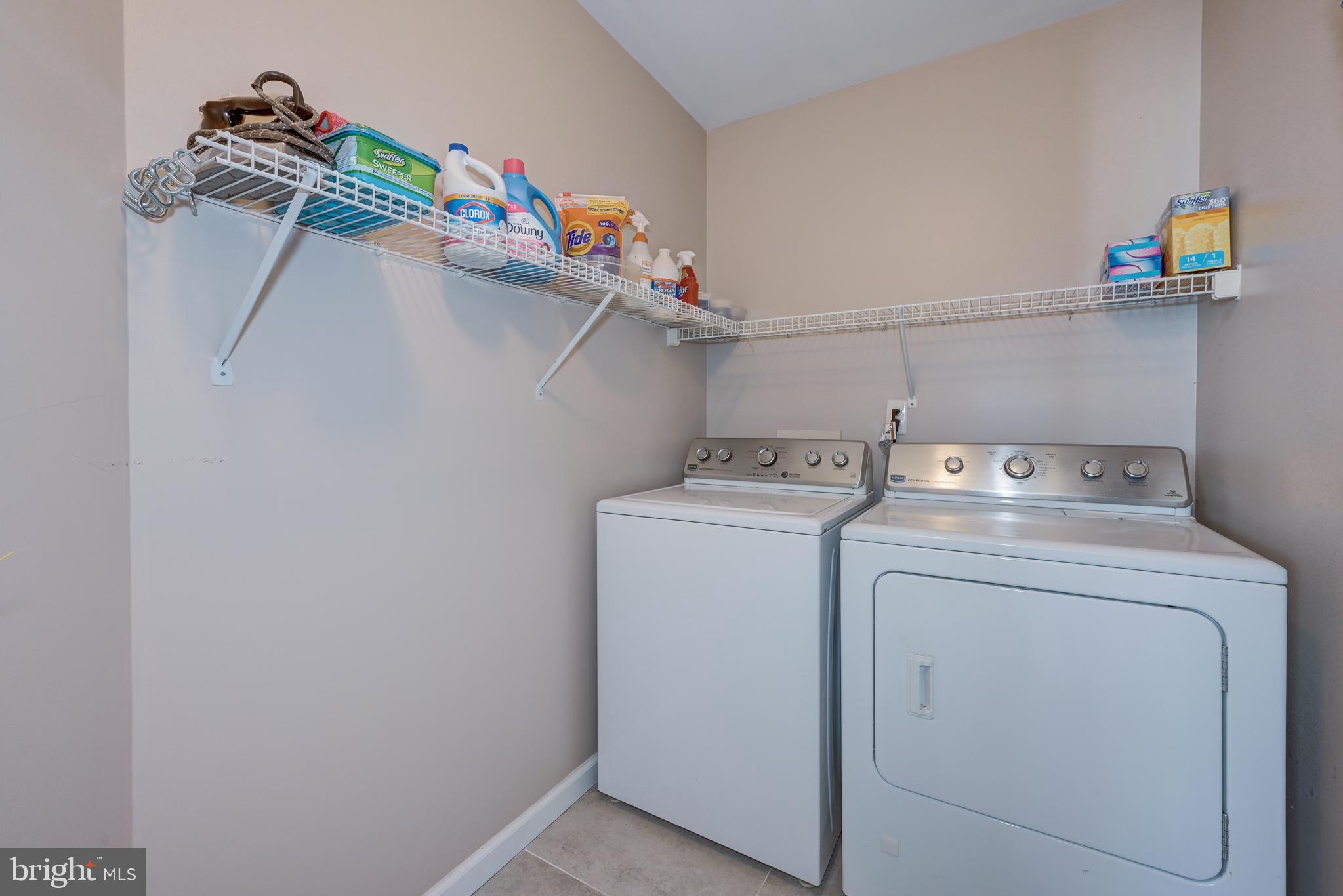 137 Skipper Road Manahawkin, NJ 08050 - Photo 27 of 33 a utility room with dryer and washer