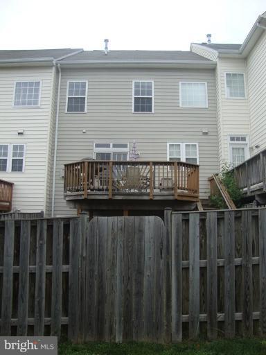 14022 Sawteeth Way Centreville, VA 20121 - Photo 9 of 24 Exterior (Rear)