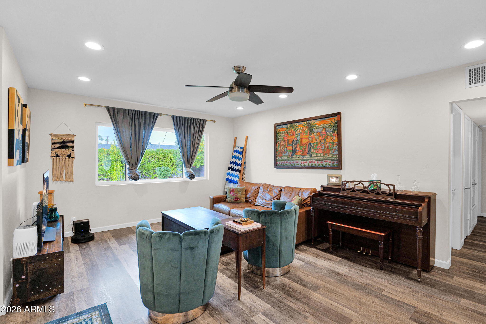 1612 West Ocotillo Road Phoenix, AZ 85015 - Photo 12 of 26 13-web-or-mls-P1460763