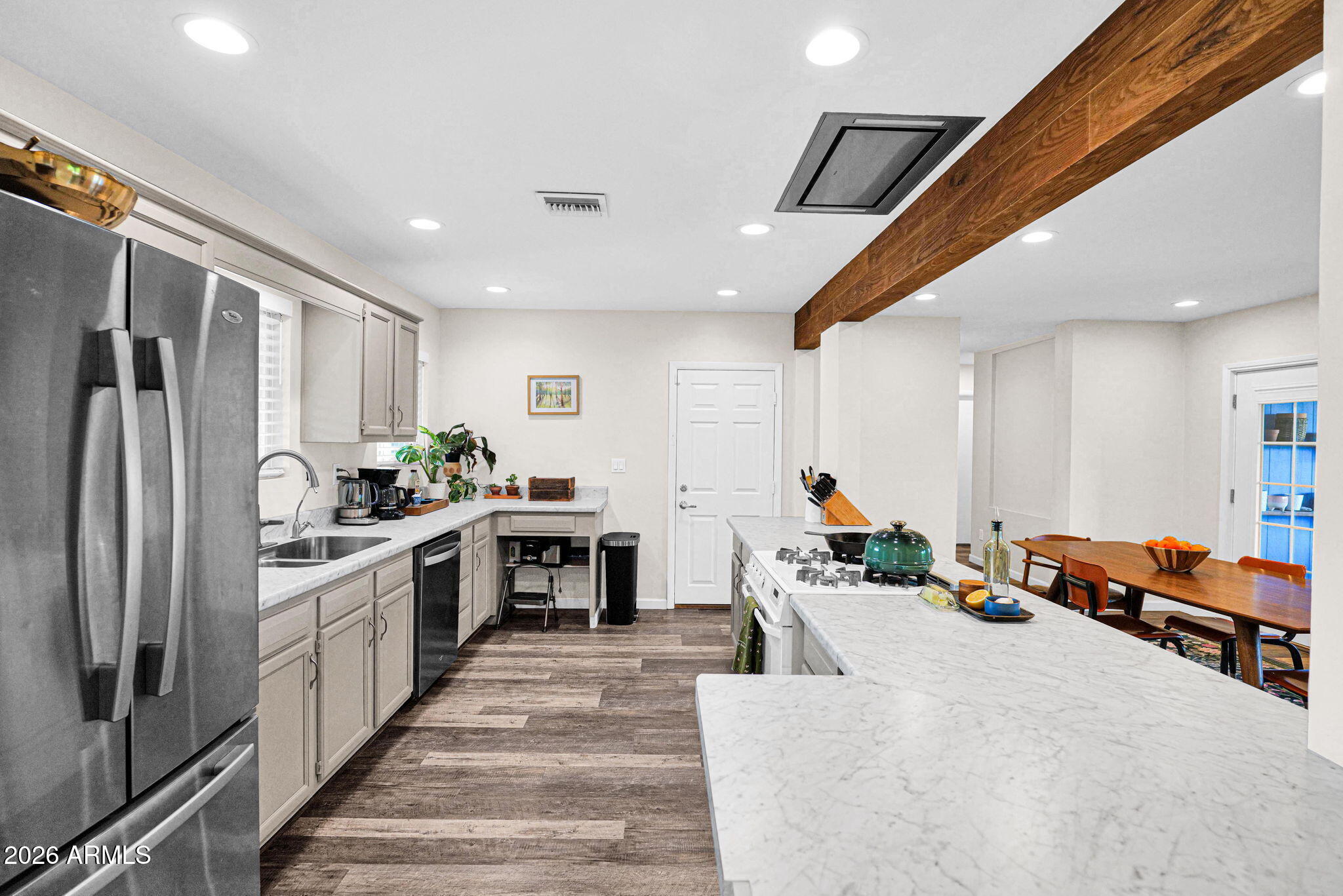 1612 West Ocotillo Road Phoenix, AZ 85015 - Photo 4 of 26 8-web-or-mls-P1460750