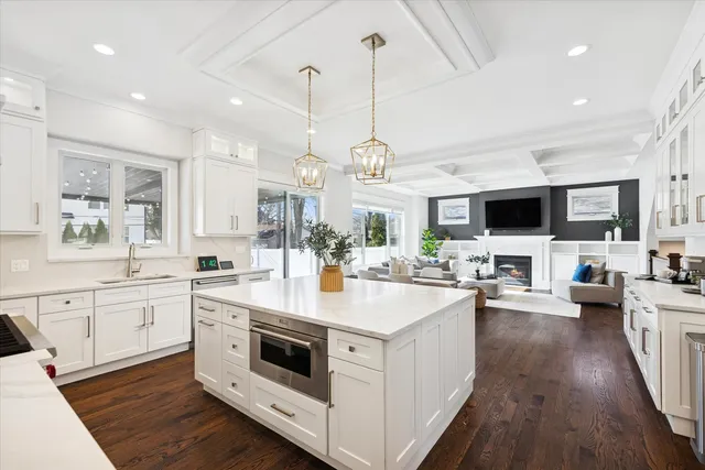 $1,550,000 | 432 Ridgeland Avenue, Elmhurst, IL 60126