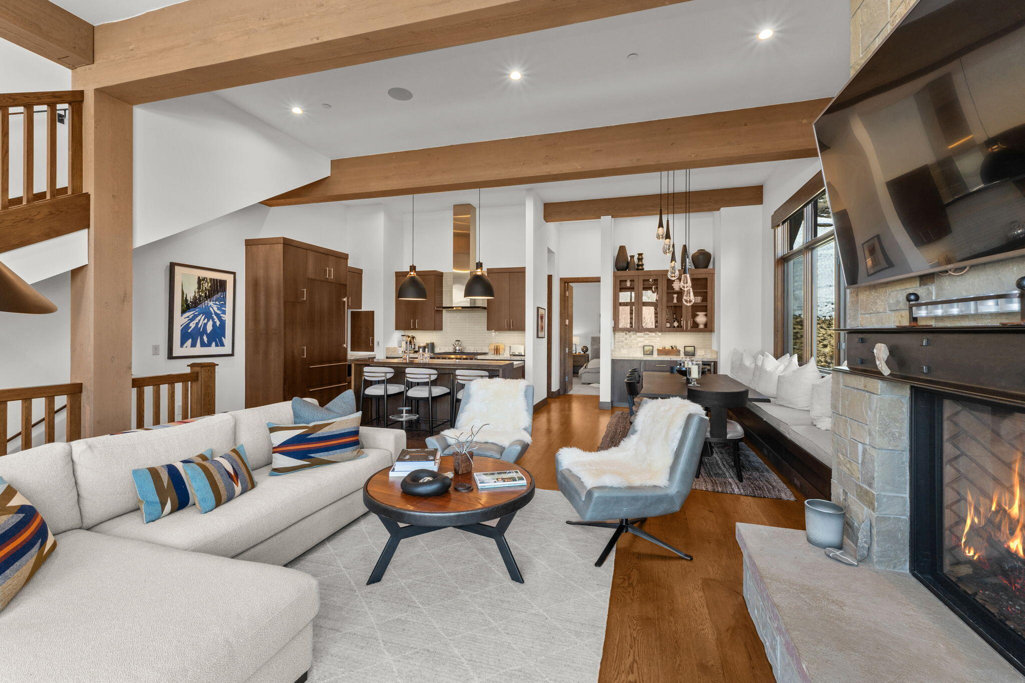 146 Clos Du Val Sun Valley, ID 83353 - Photo 3 of 26 3-web-or-mls-1-2