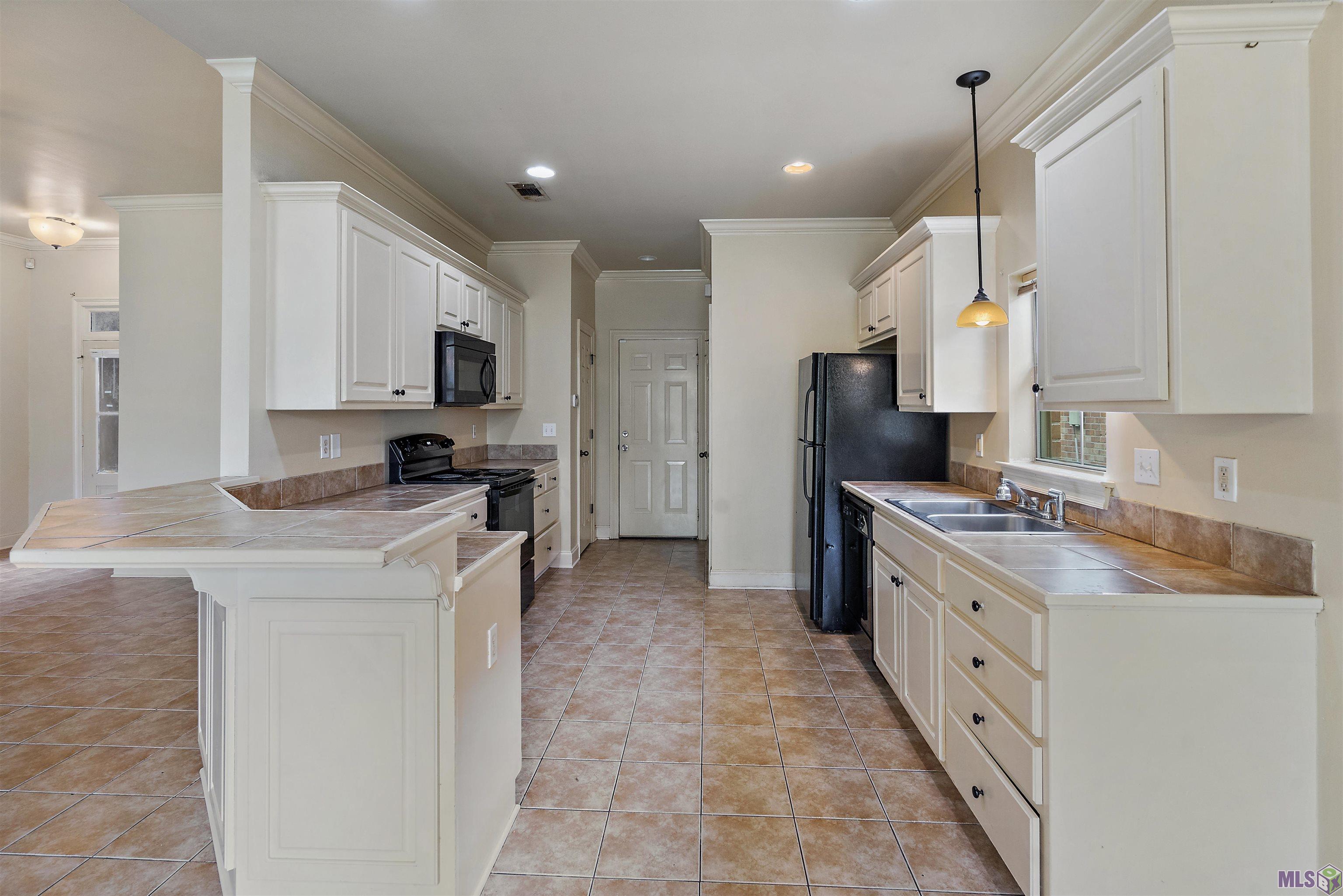3308 Northlake Avenue Baton Rouge, LA 70810 - Photo 2 of 12
