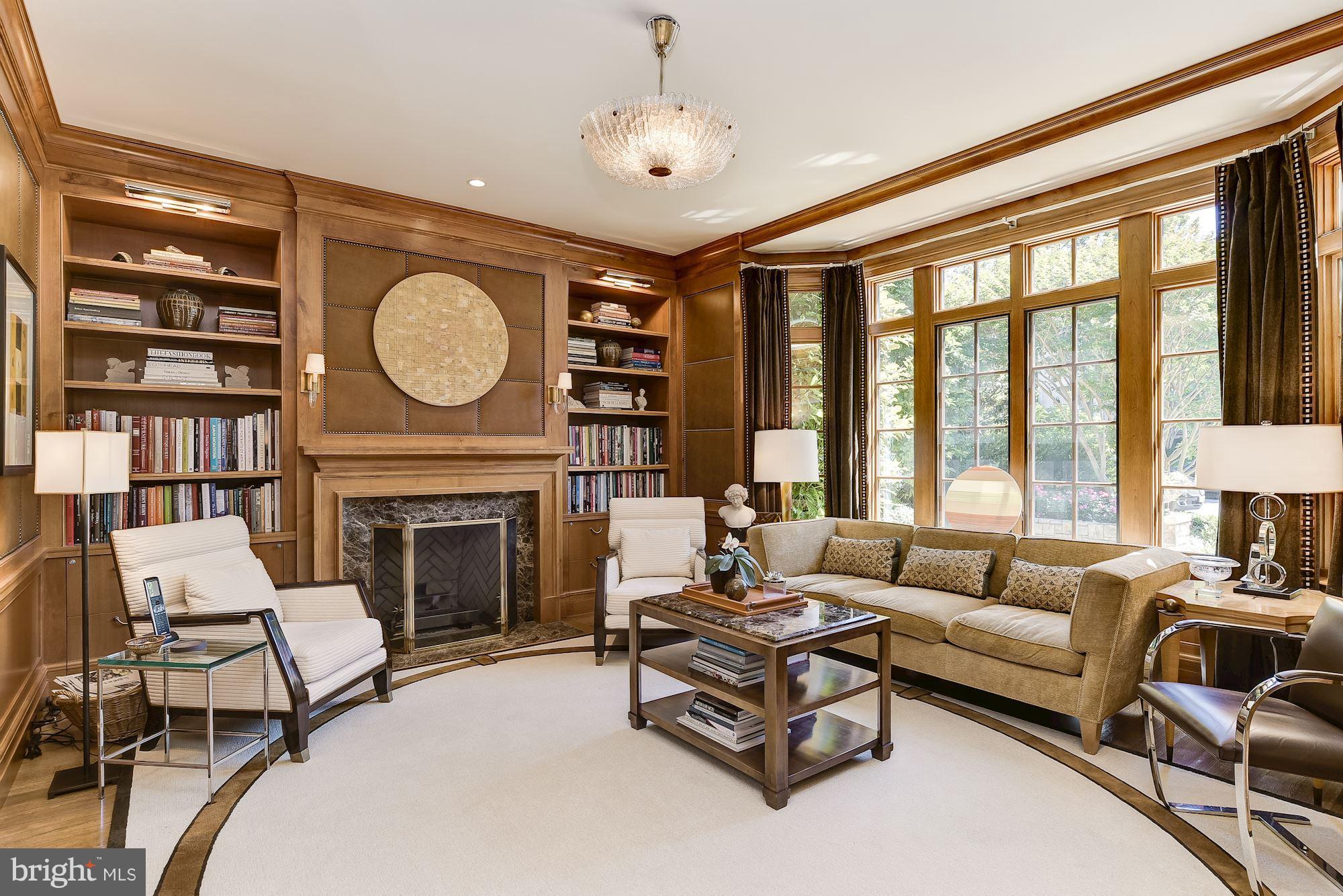 2166 Dunmore Lane Washington, DC 20007 - Photo 4 of 30 Study/Den