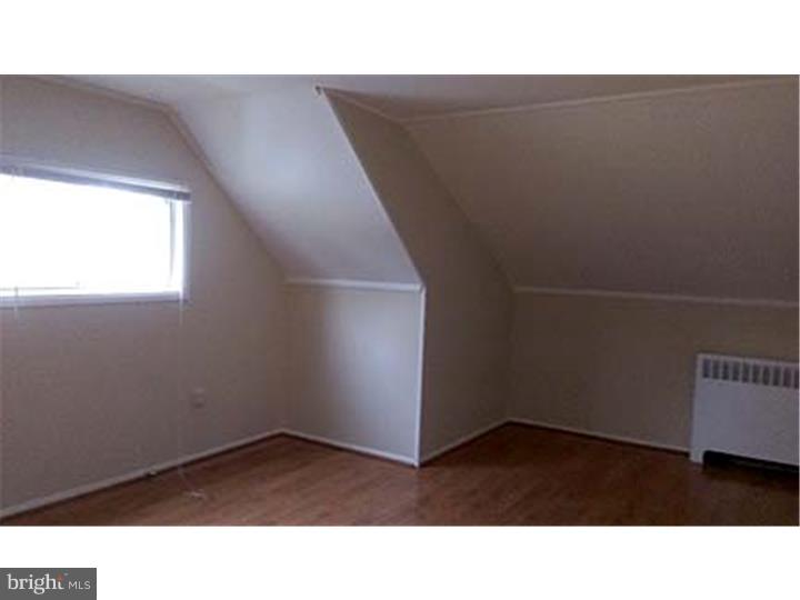 22 Grapevine Road Levittown, PA 19057 - Photo 19 of 23