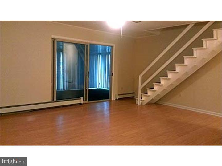 22 Grapevine Road Levittown, PA 19057 - Photo 10 of 23