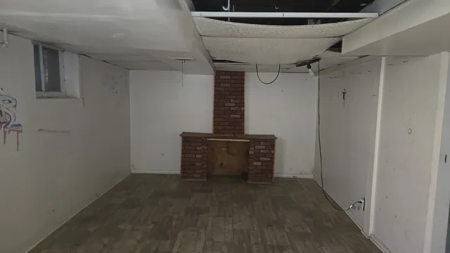 a view of a storage & utility room