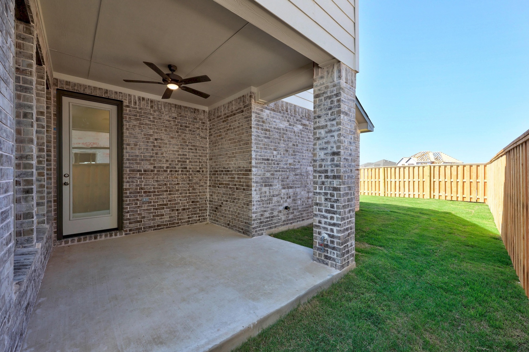 129 Emerald Grv Drive Georgetown, TX 78633 - Photo 27 of 34 Grass is digitally enhanced.