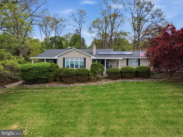 $385,000 | 13741 Villa View Drive, Waynesboro, PA 17268