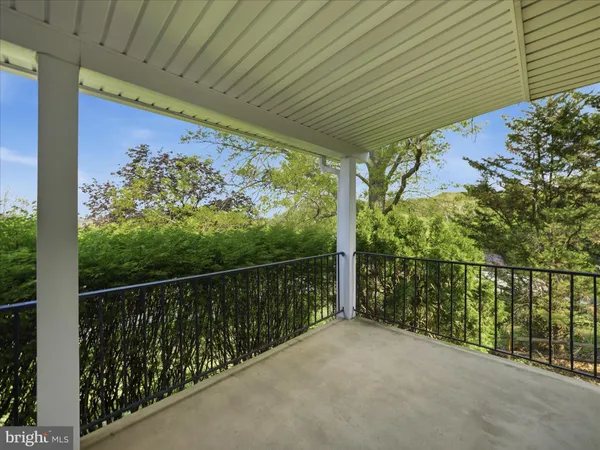 $385,000 | 13741 Villa View Drive, Waynesboro, PA 17268