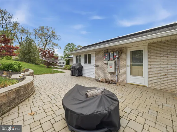 $385,000 | 13741 Villa View Drive, Waynesboro, PA 17268