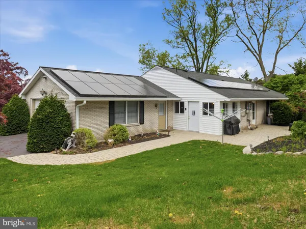 $385,000 | 13741 Villa View Drive, Waynesboro, PA 17268