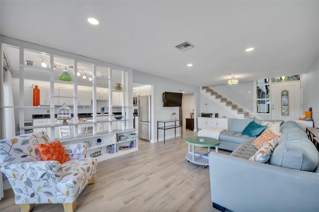897 Jonathan Way, Unit 897 Altamonte Springs, FL 32701 - Photo 6 of 22
