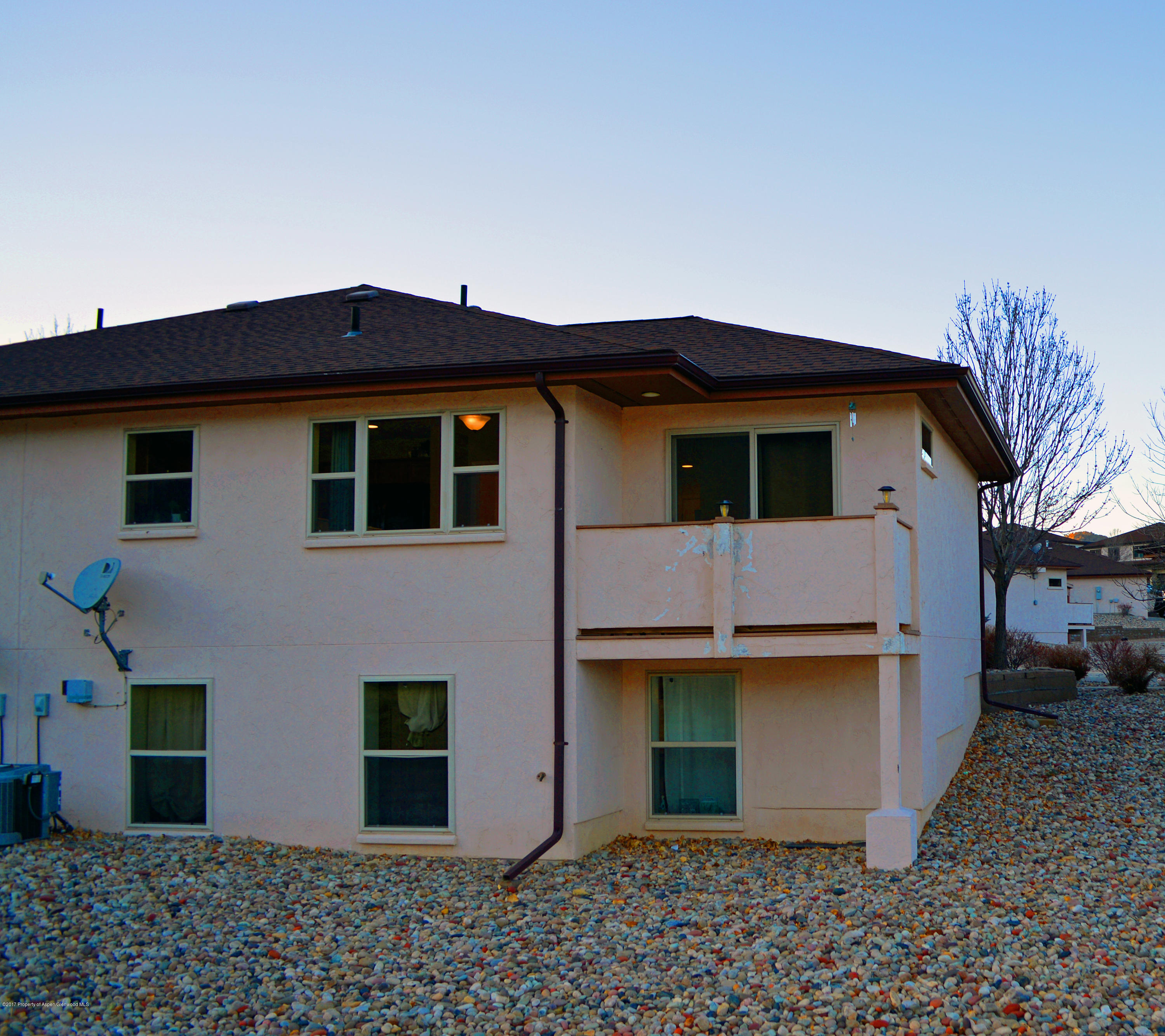 334 Castle Ridge Drive New Castle, CO 81647 - Photo 5 of 24 12 17 17_0450