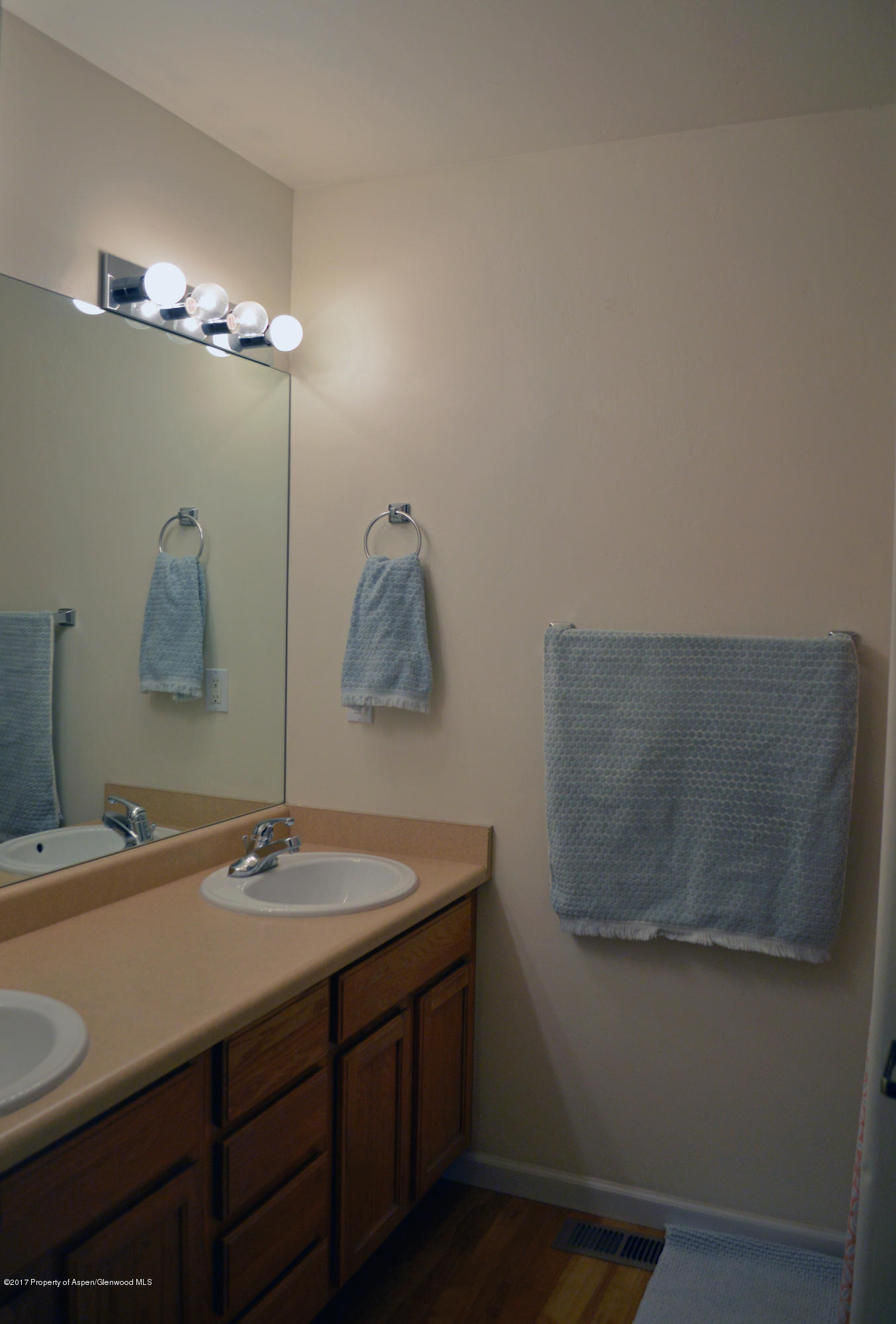 334 Castle Ridge Drive New Castle, CO 81647 - Photo 9 of 24 12 17 17_0458