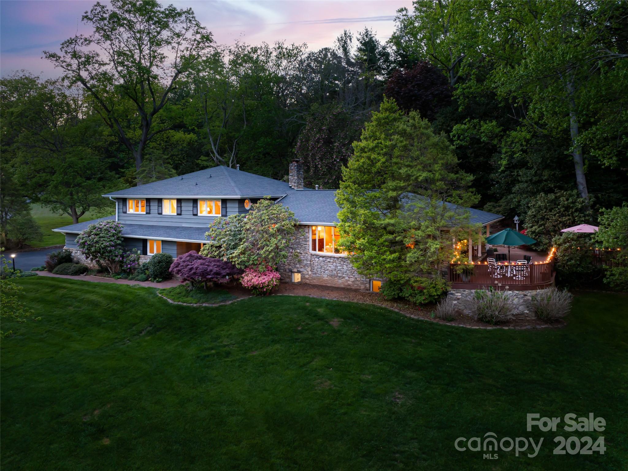 122 Overlook Road Asheville, NC 28803 - Photo 1 of 48 Gallery Image 1