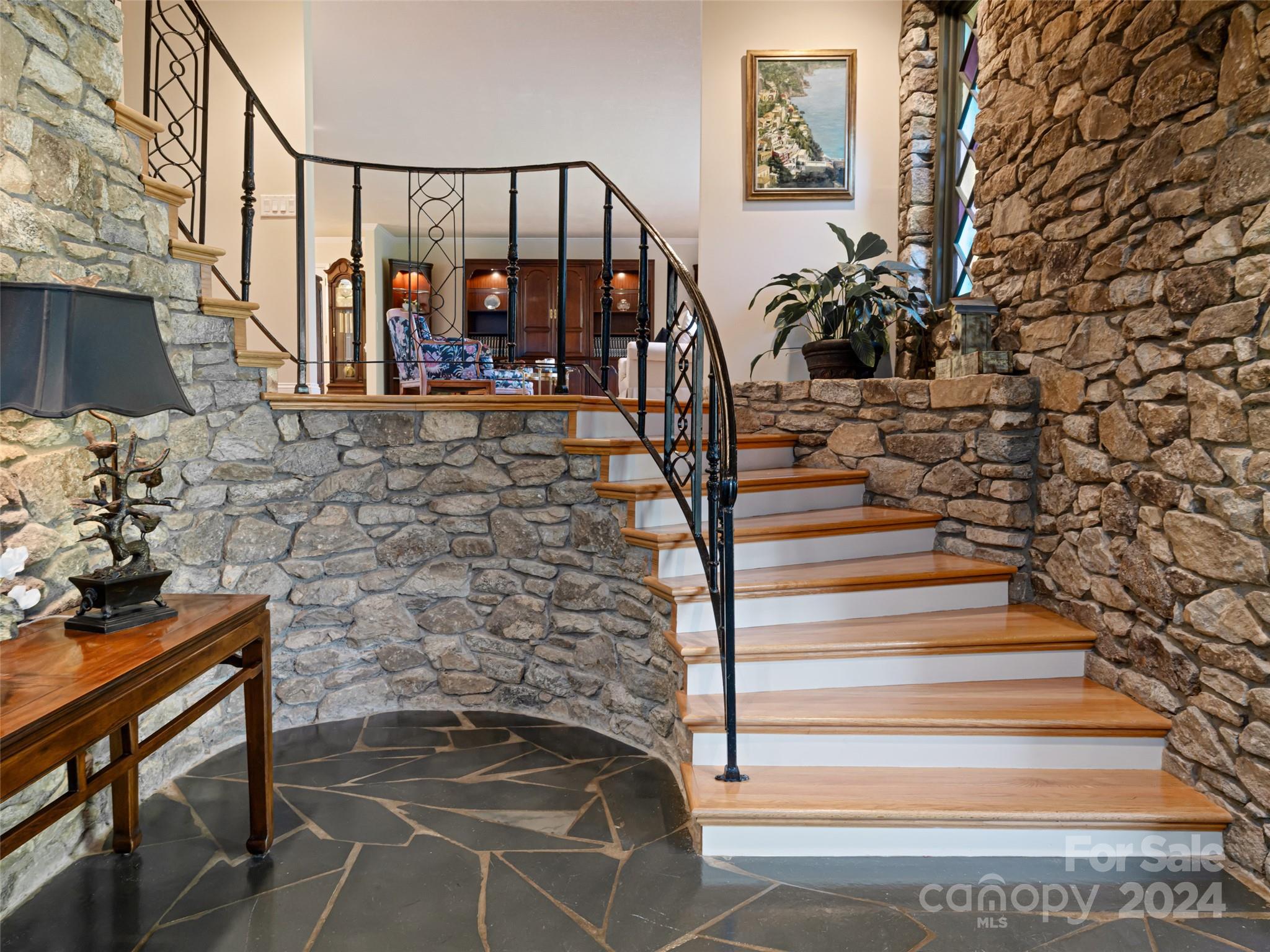 122 Overlook Road Asheville, NC 28803 - Photo 4 of 48 Gallery Image 4