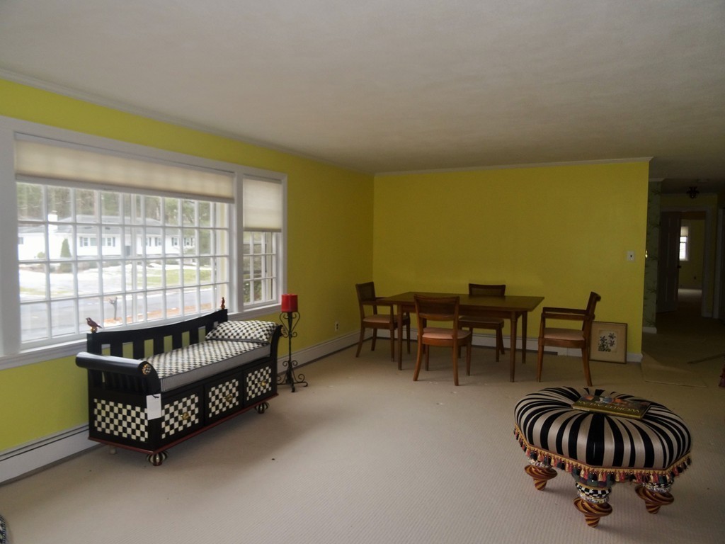 20 Bakers Hill Road Weston, MA 02493 - Photo 3 of 25 Gallery Image 3