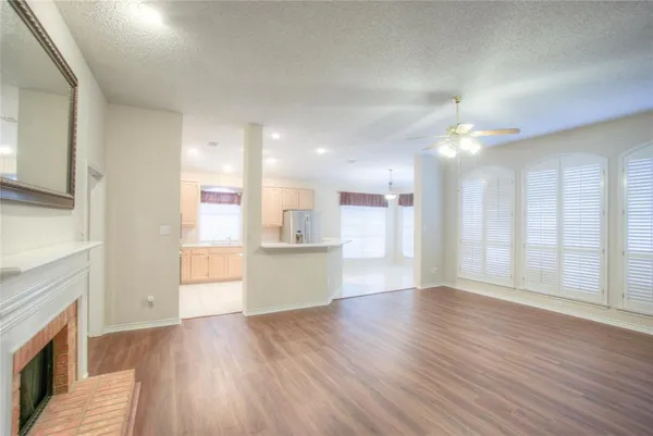 $2,850 | 6757 Burr Oak Drive, Plano, TX 75023