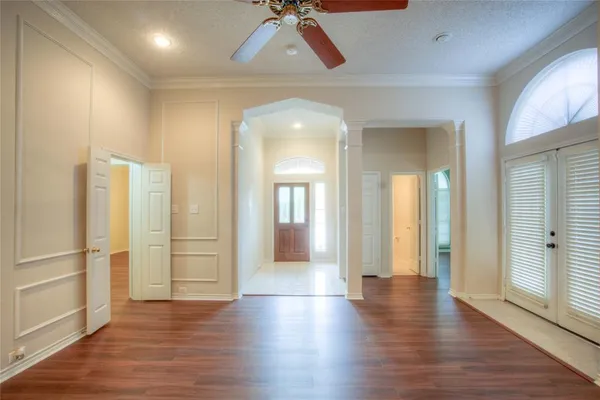 $2,850 | 6757 Burr Oak Drive, Plano, TX 75023