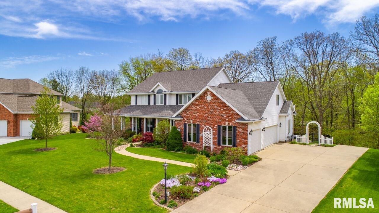 1232 Autumn Ridge Court Morton, IL 61550 - Photo 3 of 40 Gallery Image 3