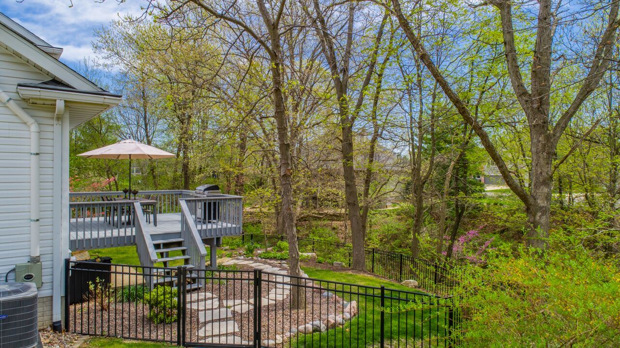 1232 Autumn Ridge Court Morton, IL 61550 - Photo 36 of 40 Gallery Image 36