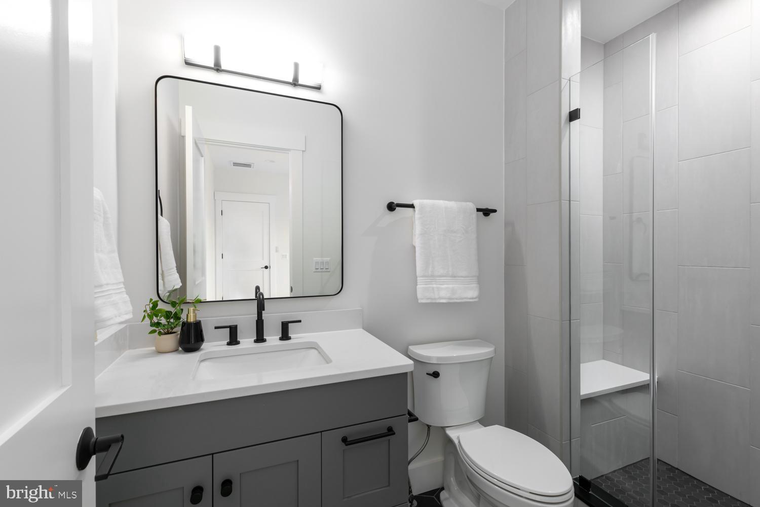 6801 Lumsden Street McLean, VA 22101 - Photo 25 of 35