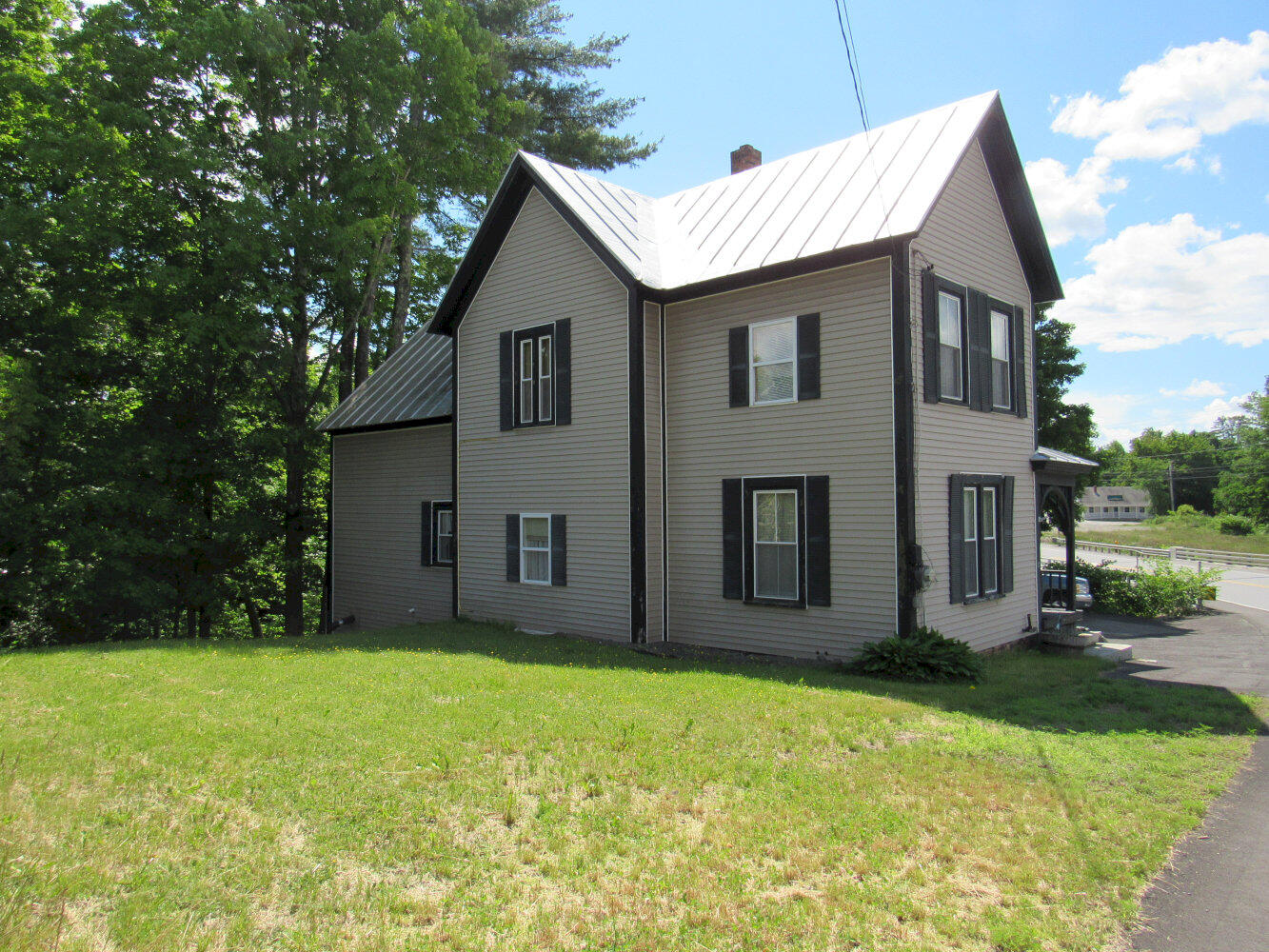 17 North Main Street Solon, ME 04979 - Photo 4 of 47 #4_result