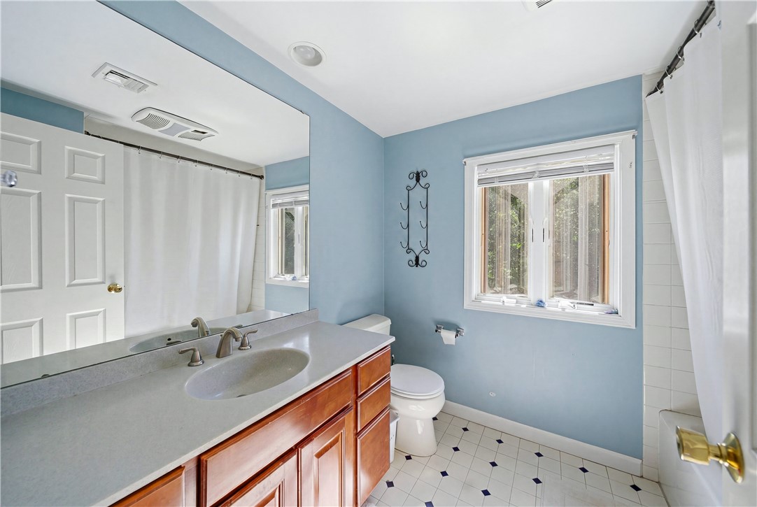 652 Old Post Road North Attleboro, MA 02760 - Photo 24 of 41