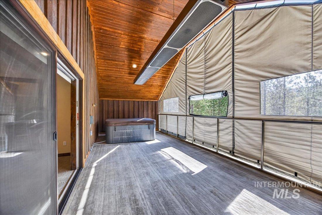 9512-9516 Packer John Road Cascade, ID 83611 - Photo 14 of 50