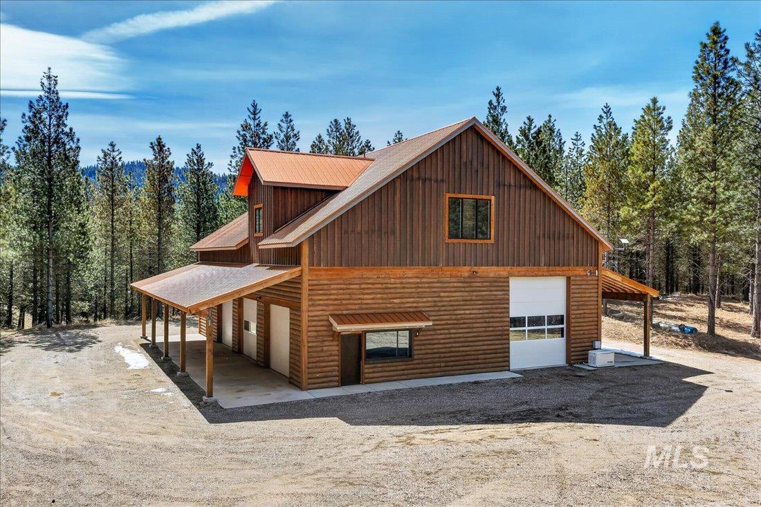 9512-9516 Packer John Road Cascade, ID 83611 - Photo 2 of 50