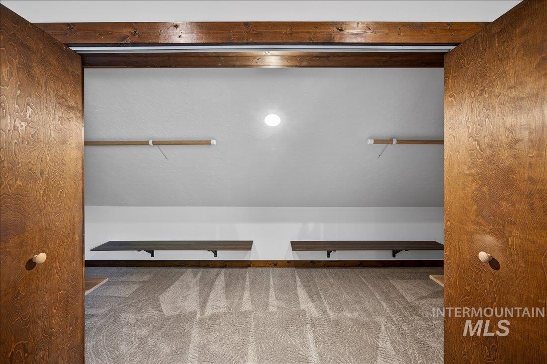 9512-9516 Packer John Road Cascade, ID 83611 - Photo 31 of 50