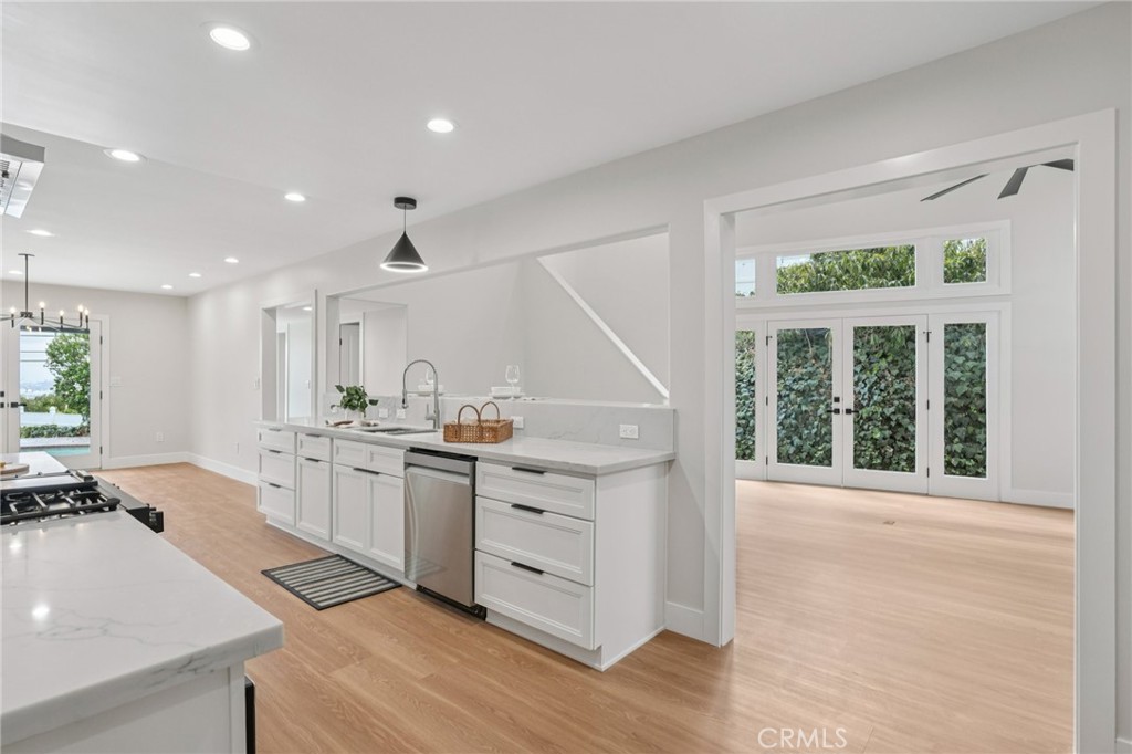 20 Saddle Road Rancho Palos Verdes, CA 90275 - Photo 13 of 44 a kitchen with a stove a sink and a refrigerator