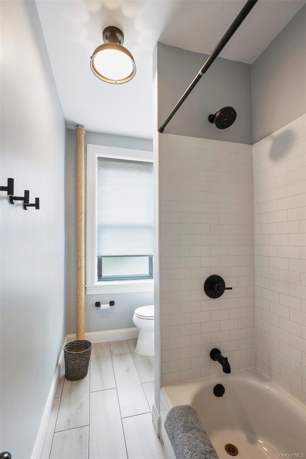 244 Bronxville Road, Unit G3 Bronxville, NY 10708 - Photo 13 of 18 a bathroom with a shower