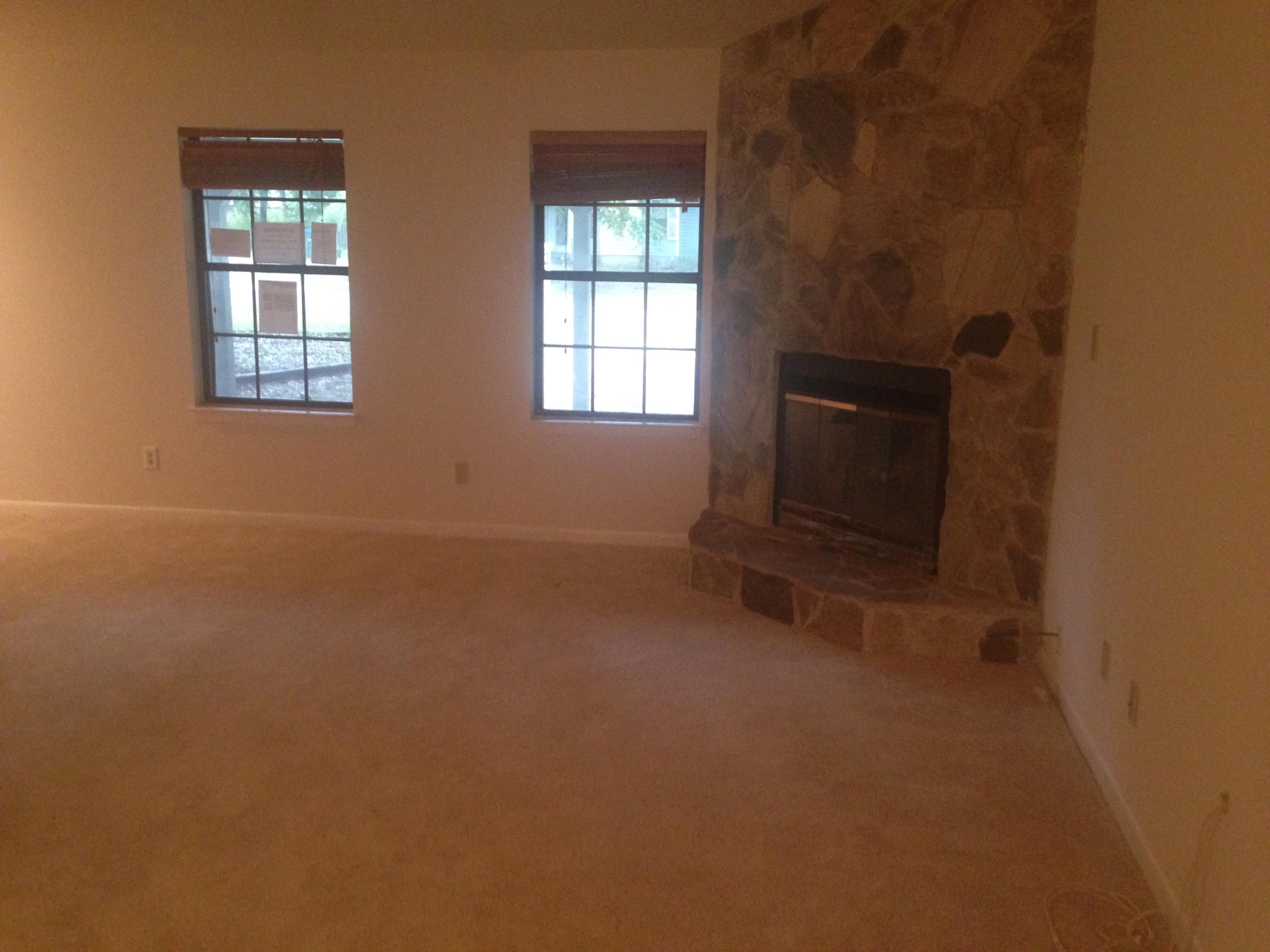 313 Springwood Circle Crestview, FL 32536 - Photo 4 of 26 Gallery Image 4