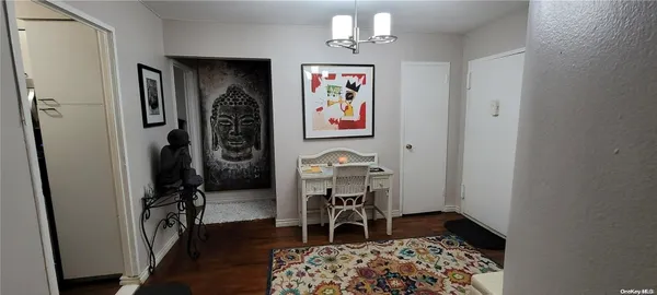 $215,000 | 55 South Bergen Place, Unit 3F, Freeport, NY 11520