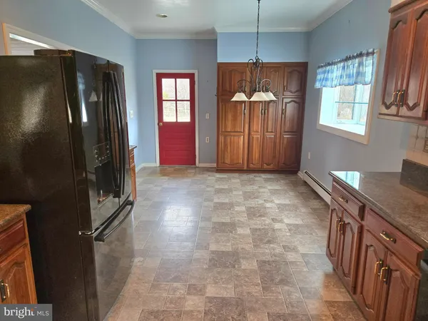 $4,000 | 242 South Sugan Road, New Hope, PA 18938