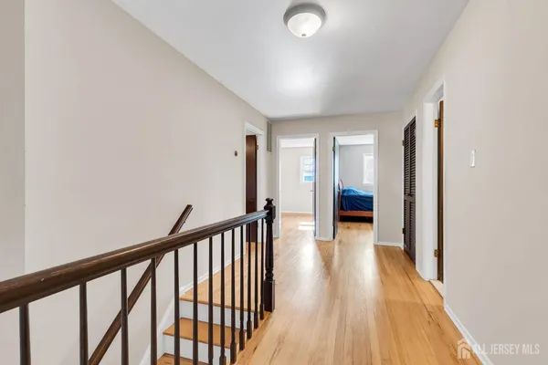 $879,900 | 8 Queens Place, Old Bridge, NJ 08857