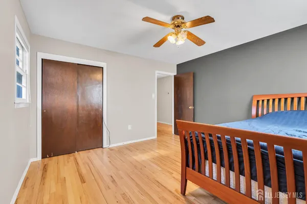 $879,900 | 8 Queens Place, Old Bridge, NJ 08857