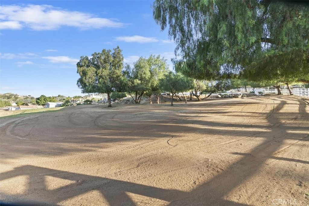 21260 Ridgedale Drive Lake Mathews, CA 92570 - Photo 30 of 36