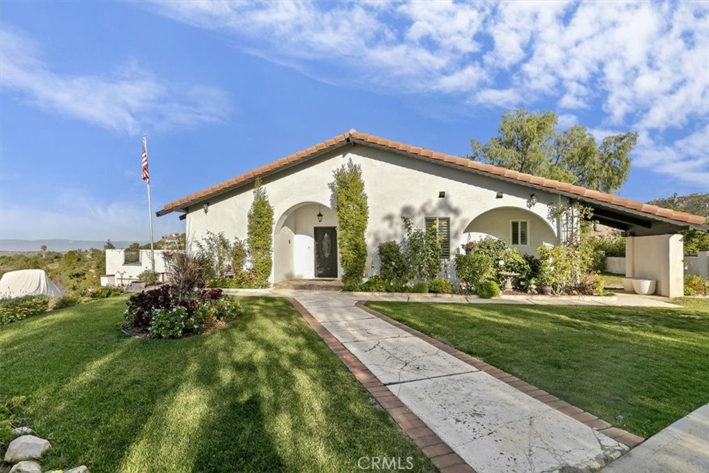 21260 Ridgedale Drive Lake Mathews, CA 92570 - Photo 9 of 36